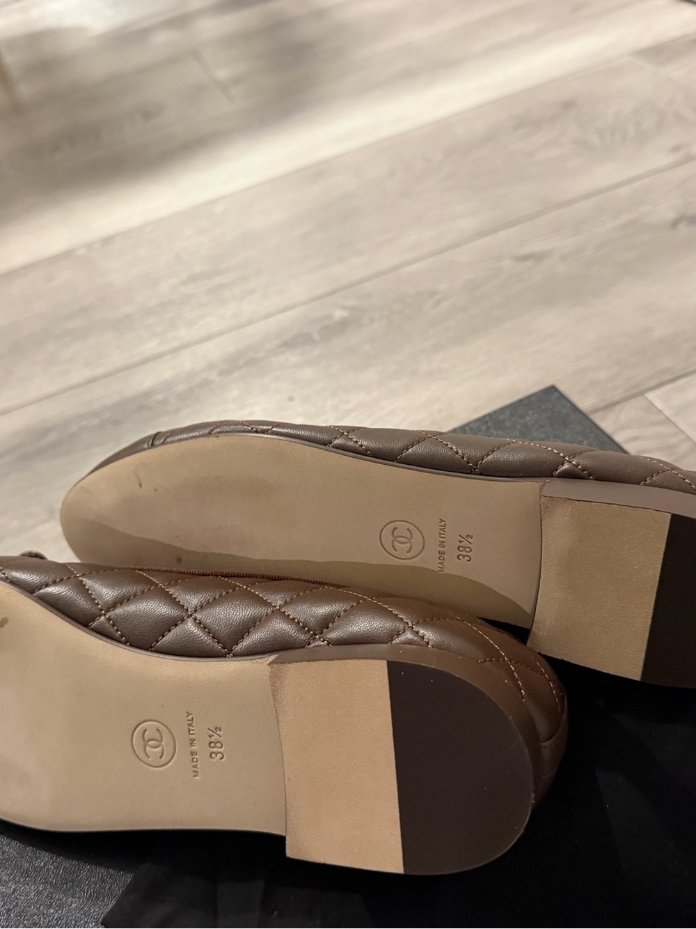 CHANEL Brown Quilted Leather Ballet Flats 8.5 - Picture 5 of 10